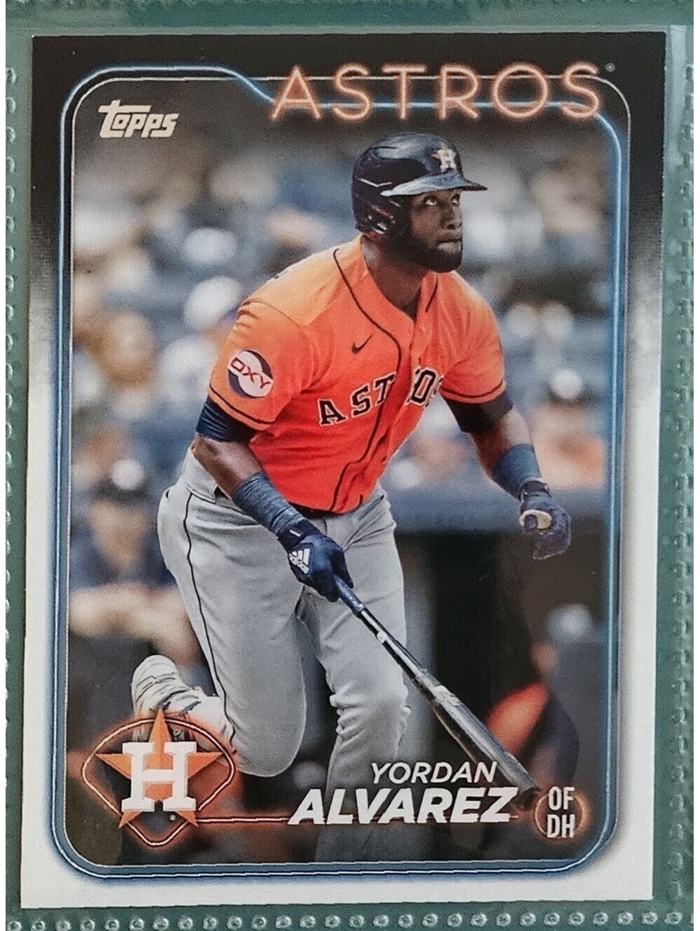 2024 Topps #273 Yordan Alvarez Houston Astros BASEBALL Card